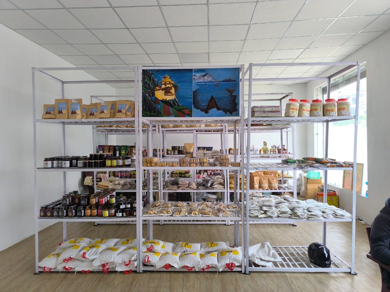 LJK Store product display